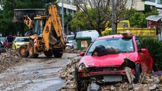 Σαρωτικό το πέρασμα της κακοκαιρίας στην Αττική: Πάνω από 900 κλήσεις στην Πυροσβεστική