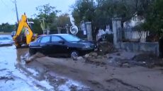 Καιρός: Στο κόκκινο το Αιγαίο με ισχυρές καταιγίδες και θυελλώδεις ανέμους έως 10 μποφόρ, στο επίκεντρο η Ρόδος - Τι θα γίνει τις επόμενες ώρες 