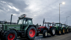 Αποχωρούν σήμερα οι αγρότες από τα μπλόκα, οι επόμενες κινήσεις - Δείτε βίντεο 