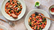 Μαγειρεύουμε με πρωτεΐνη, αλλιώς: Όσπρια, μανιτάρια και ξηροί καρποί στο τραπέζι μας
