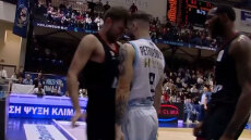 Η ΔΕΑΒ κάλεσε σε ακρόαση Βεζένκοβ και Ολυμπιακό για το επεισόδιο με τον Πετρόπουλο