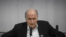 Μουντιάλ 2026: Ο Μπλάτερ προτρέπει τους οπαδούς να μην πάνε στις ΗΠΑ
