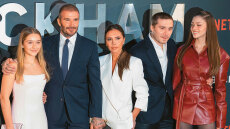 Η σκοτεινή ιστορία των Μπέκαμ: Λεφτά, απιστίες, κακές πεθερές και ένα... απολωλός πρόβατο, που αποκάλυψε την εικόνα πίσω από τη βιτρίνα