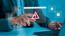 Το κρυφό, άκρως επικίνδυνο «κουμπί» της Ουάσιγκτον: Ποιους φόβους γεννά η ευρωπαϊκή εξάρτηση από την τεχνολογία των ΗΠΑ