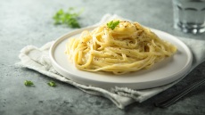 Περίσσεψε κρέμα γάλακτος; 3 νόστιμες ιδέες για να την αξιοποιήσουμε