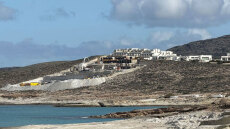 Βlame game για το τσιμέντωμα της Μήλου μετά το μπλόκο του ΣτΕ, ο δήμος έδωσε στη δημοσιότητα το χρονολόγιο με τις ενέργειές του
