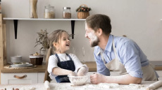 Αλεύρι ζέας: Πόσο διαφέρει από το κανονικό αλεύρι και από το φάρρο; Η ειδικός απαντά
