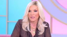 Δάφνη Μπόκοτα για τους φετινούς παρουσιαστές της Eurovision: Δεν μου κολλάει πολύ, αλλά θέλω να το δω
