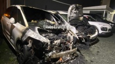 Θεσσαλονίκη: Φωτιά σε μάντρα με μεταχειρισμένα οχήματα, φθορές σε δύο ΙΧ