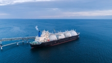 Επισπεύδεται η ενεργοποίηση του Κάθετου Διαδρόμου: Υπεγράφη η πρώτη συμφωνία πώλησης αμερικανικού LNG στην Ουκρανία από την Atlantic See LNG