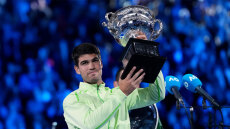 O Αλκαράθ νέος βασιλιάς στο Australian Open, 3-1 σετ με ανατροπή τον Τζόκοβιτς, βίντεο 
