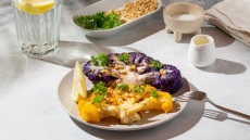 Τα ψητά μόνα τους δεν φτάνουν: 18 ιδέες για συνοδευτικά που τρώγονται μέχρι τελευταίας μπουκιάς