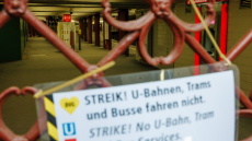 Απεργία στα κρατιδιακά μέσα μαζικής μεταφοράς της Γερμανίας, ταλαιπωρία για εκατομμύρια επιβάτες σε όλη τη χώρα
