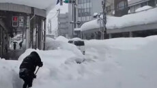 Ιαπωνία: Σφοδρές χιονοπτώσεις στοίχισαν τη ζωή σε 30 ανθρώπους