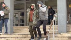 Στα δικαστήρια Θεσσαλονίκης ο 26χρονος που συνελήφθη για βιασμό 16χρονου σε εγκαταλελειμμένο κτήριο