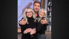 Ο Κρις Άπλετον μεταμόρφωσε την Ντρου Μπάριμορ και τη Βάλερι Μπερτινέλι, έβαψε τα μαλλιά τους γκρι