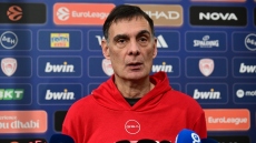 Ο Μπαρτζώκας απάντησε για το επεισόδιο στο Ντουμπάι: «Δεν με τιμά, ο οπαδός με πήρε τηλέφωνο και μου ζήτησε συγγνώμη»
