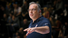 Θανάσης Σκουρτόπουλος: Πέθανε σε ηλικία 60 ετών ο πρώην προπονητής της Εθνικής Ελλάδος μπάσκετ