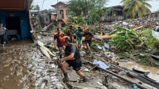 Τροπική καταιγίδα με τέσσερις νεκρούς και χιλιάδες εκτοπισμένους στις Φιλιππίνες, δείτε βίντεο 