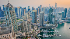 Το Ντουμπάι θα δημιουργήσει έναν δρόμο καλυμμένο με χρυσό