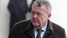 Η κατάσταση με τις ΗΠΑ βελτιώνεται, όμως η κρίση δεν έχει τελειώσει, λέει ο Δανός ΥΠΕΞ