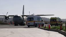 Τραγωδία στη Χίο: Στην Αθήνα με αεροδιακομιδή έξι τραυματισμένα παιδιά από 2,5 έως 15 ετών, δείτε βίντεο