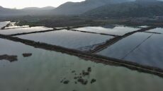 Ηπειρος: Φούσκωσε ο Λούρος από τις βροχοπτώσεις και καλλιέργειες βυθίστηκαν στο νερό