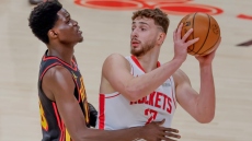 Αλπερέν Σενγκούν: Απολογήθηκε για την σεξιστική επίθεση σε γυναίκα διαιτητή, δείτε βίντεο