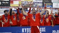 ΑΕΚ - Ολυμπιακός 29-33: Πήραν το Κύπελλο στο χάντμπολ οι Πειραιώτες, δείτε βίντεο
