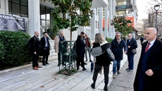 Επεισόδιο στη δίκη για τα βίντεο των Τεμπών: Εγώ δεν παίζω θέατρο, είπε ο Καπερνάρος, «ντροπή να λες κάτι τέτοιο για τους γονείς» του απάντησαν