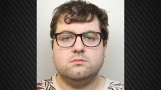 Συνελήφθη παιδόφιλος στη Βρετανία που κακοποίησε σεξουαλικά τουλάχιστον πέντε νήπια σε παιδικό σταθμό: Δείτε βίντεο
