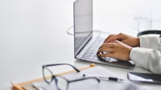 Παράταση στο «Εξοικονομώ - Επιχειρώ», ανοικτή η πλατφόρμα έως την Παρασκευή 13 Φεβρουαρίου