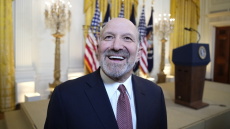 ΗΠΑ: Ήταν γείτονάς μου, αλλά τον είδα ελάχιστα, λέει ο υπουργός Εμπορίου Χάουαρντ Λάτνικ για τις σχέσεις του με τον Επστάιν
