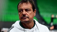 Παναθηναϊκός: Ντρίμπλα Αταμάν για Χέιζ Ντέιβις και ειδική αναφορά στον Ναν