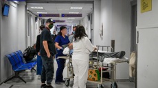 Οι χειμερινές ιώσεις πιέζουν τα νοσοκομεία του ΕΣΥ: Αύξηση 52% στα επείγοντα όσων εφημέρευσαν τον Ιανουάριο, ποια σήκωσαν το μεγαλύτερο βάρος