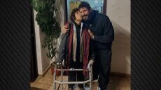 Η ανάρτηση του Θανάση Πατριαρχέα με τη μητέρα του μετά την εγχείρησή της