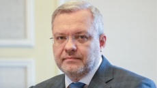 Οι «αδιάφθοροι» της Ουκρανίας κατέβασαν από τρένο και συνέλαβαν τον πρώην υπουργό Ενέργειας Χαλουσένκο, εμπλέκεται σε σκάνδαλο $100 εκατ.