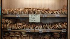 Πάνω από 500.000 λαγάνες θα ψηθούν στη Θεσσαλονίκη για την Καθαρά Δευτέρα - Ακριβότερα από πέρυσι θαλασσινά και σαρακοστιανά
