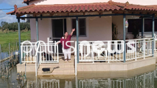 Σπίτια και καλλιέργειες στο Βαρθολομιό πλημμύρησαν μετά την απελευθέρωση υδάτων από το Φράγμα Καραμανλή