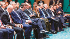 Ποιοι Έλληνες επιχειρηματίες επενδύουν στην Τουρκία και ποιοι Τούρκοι στη χώρα μας: Ο στόχος των 10 δισ., το real estate, ο τουρισμός και η λιανική