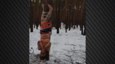 «Νόμος 4000» για απείθαρχους Ρώσους στρατιώτες: Τους δένουν σε δέντρα και τους αφήνουν γυμνούς στο χιόνι με κρεμασμένες πινακίδες στον λαιμό