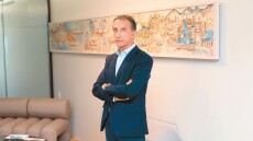 THEON: Αυξημένα κατά 26% τα έσοδα το 2025 – Iστορικά υψηλό ανεκτέλεστο υπόλοιπο παραγγελιών