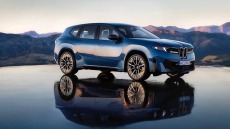 Έρχεται και πισωκίνητη BMW iX3