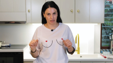 Ξανά ερωτευμένη η Δήμητρα Αλεξανδράκη: Εκεί που αποφάσισα να μείνω μόνη μου, μου κάνει πλάκα ο Θεός