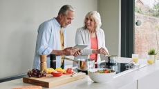 4 τρόφιμα που αυξάνουν την «καλή» HDL χοληστερόλη και προστατεύουν την καρδιά