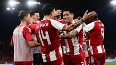 Επέστρεψε στις νίκες ο Ολυμπιακός, διπλό ο Ατρόμητος στην Τρίπολη, δείτε τα γκολ και τη βαθμολογία 