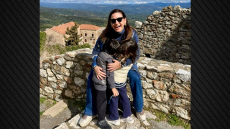 Η Όλγα Κεφαλογιάννη αγκαλιά με τα παιδιά της στον Μυστρά, τι έγραψε για την αξία της οικογένειας