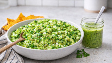 Green Goddess Salad: H «θεϊκή», πράσινη σαλάτα που έχει γίνει viral (συνταγή)