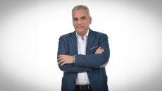 Ο καθηγητής Δημήτρης Ξενάκης στο protothema για το περιστατικό με την «Ελληνίδα μάνα» του φοιτητή: Είχε τον αέρα της εξουσίας, τύπου ξέρεις ποιος είμαι εγώ;