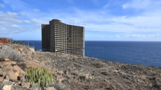 Προς κατεδάφιση το «ξενοδοχείο φάντασμα» στην Τενερίφη μετά από 50 χρόνια εγκατάλειψης - Η τρομακτική του ιστορία